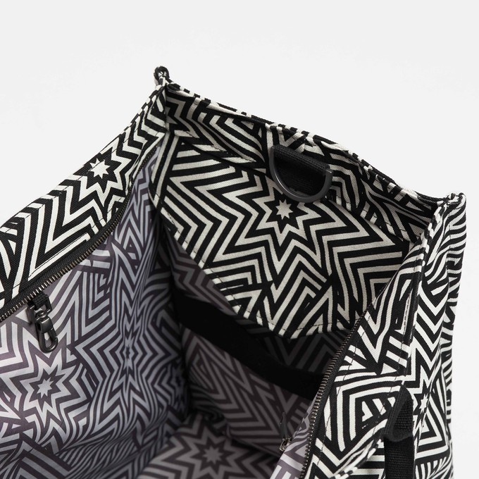 SbS Weekender - Star Explosion Black & White from Souleway