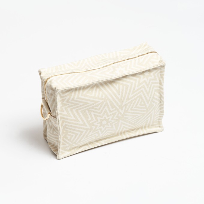 SbS Toiletry Bag M - Star Explosion White from Souleway
