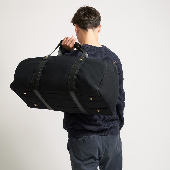 Premium Weekender - Night Black from Souleway