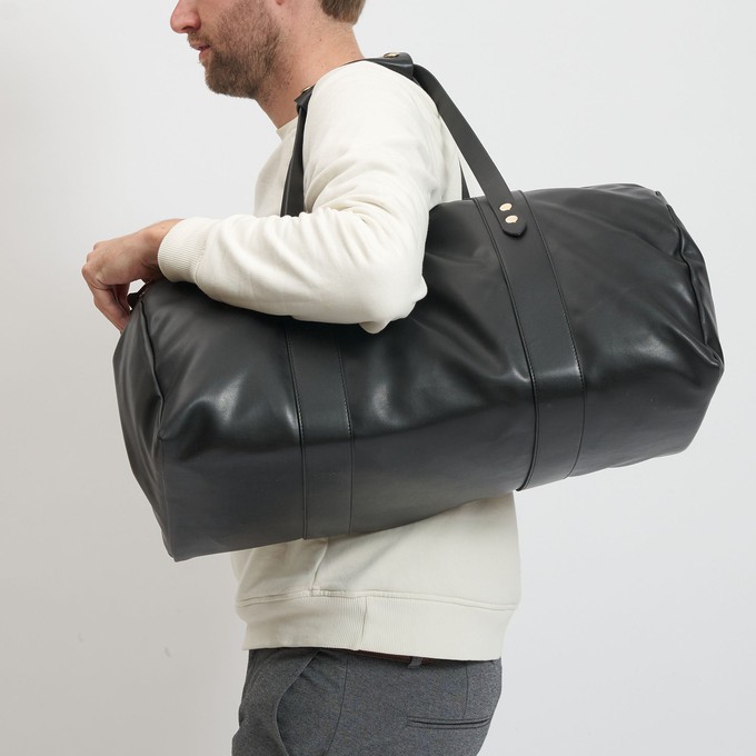 Classic Weekender (Oleatex Edition) - Night Black from Souleway