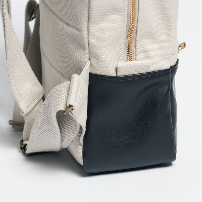 Daypack Two-Tone - Sand/Black from Souleway