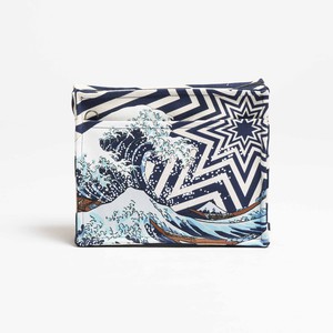 SbS Toiletry Bag M - The Wave from Souleway
