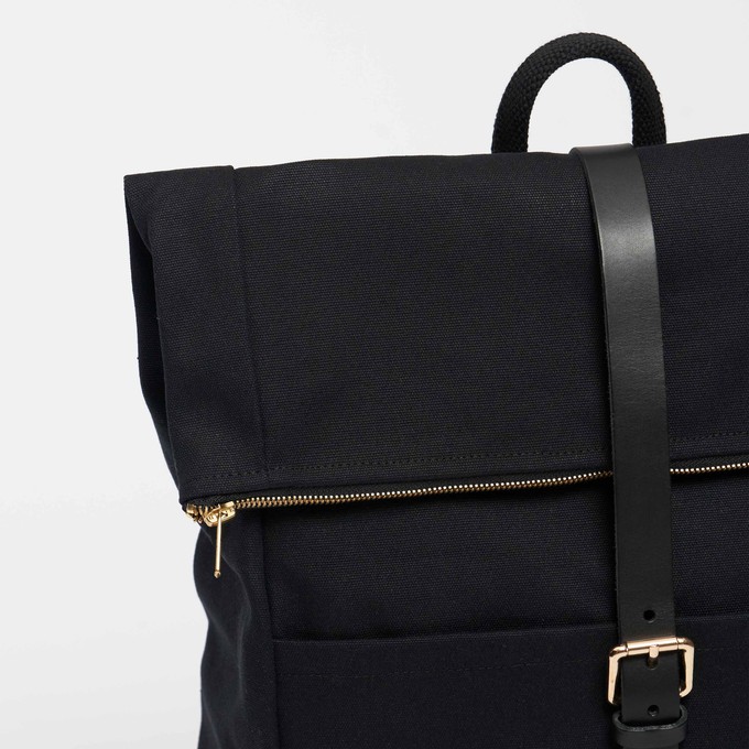 Foldtop L - Night Black from Souleway