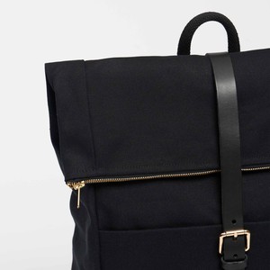Foldtop L - Night Black from Souleway