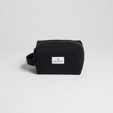 Classic Washbag S - Night Black via Souleway