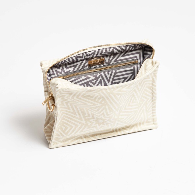 SbS Toiletry Bag M - Star Explosion White from Souleway
