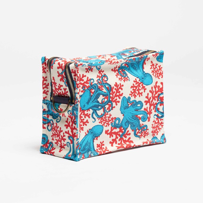SbS Toiletry Bag L - The Octopuses from Souleway