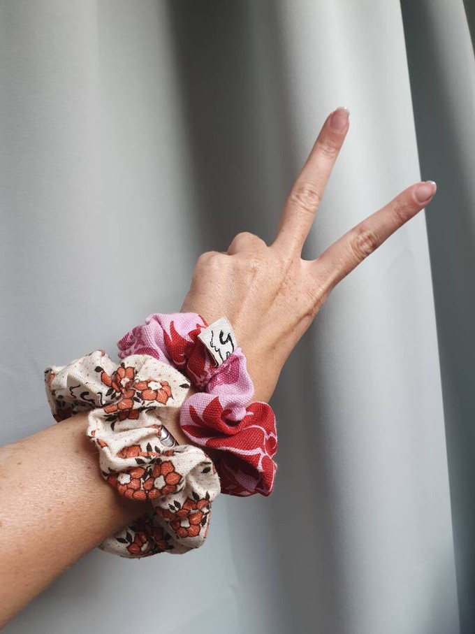 Design your own scrunchie from Stephastique
