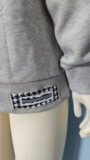 Bad Cat Sweater Grey Size M from Stephastique Bad Cat Sweater Grey Size M from Stephastique