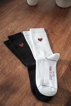 Socks with heart white from STORY OF MINE