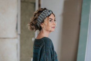 Fair Pied-De-Poule Jacquard Knit Merino Blend Hairband - Beiges With Blue from STUDIO MYR