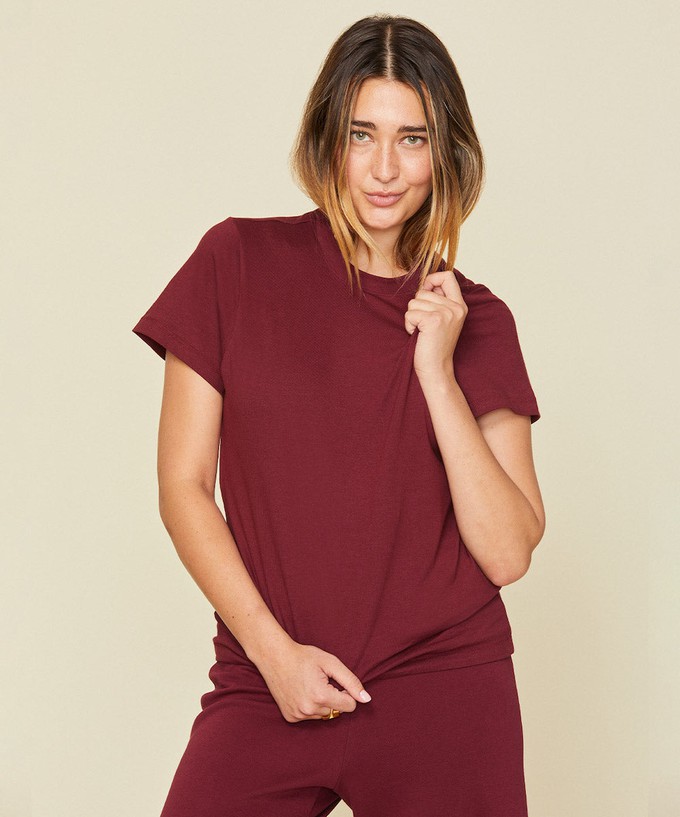 Organic Cotton Classic Tee in Garnet from Subset