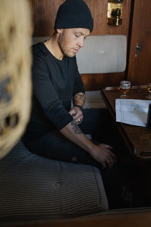 Thor LS Black from Superstainable