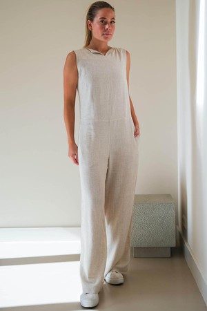 Hester Jumpsuit | Oekotex Linnen Zand from Sûr Atelier