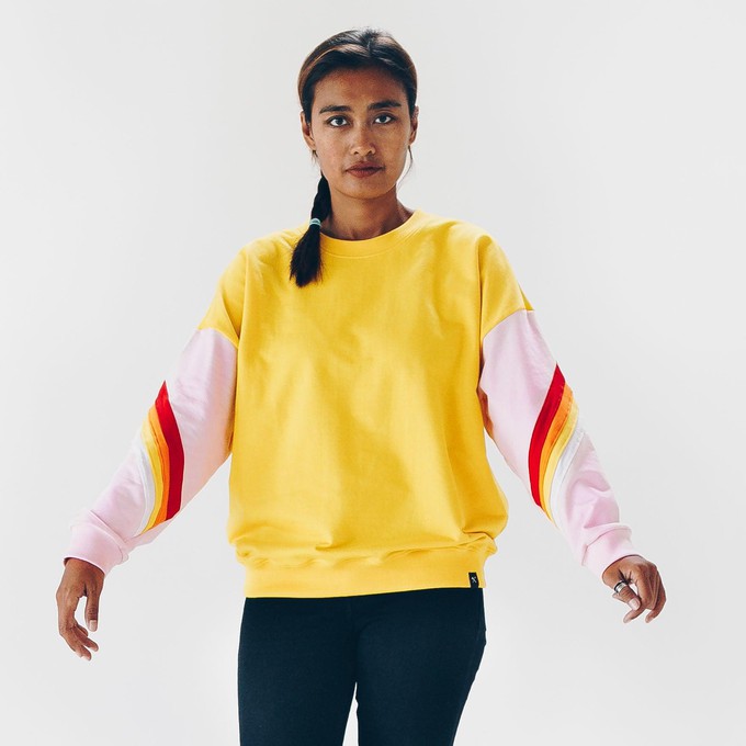 Sweatshirt - loose fit - made of organic cotton - yellow + rainbowº from The Driftwood Tales