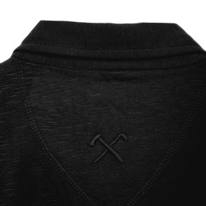 Shirt - Organic cotton - black from The Driftwood Tales