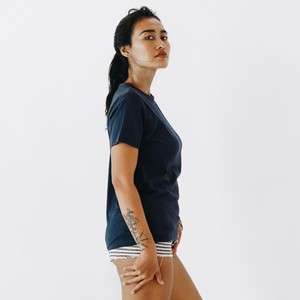 T-shirt - unisex- organic cotton - navy from The Driftwood Tales