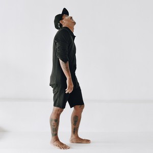 Shirt - Organic cotton - black from The Driftwood Tales