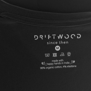 2 x T-shirt Basic - Organic cotton - black - V-neck from The Driftwood Tales