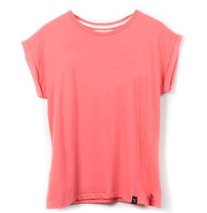 T-shirt - coral pink - recycled cotton from The Driftwood Tales