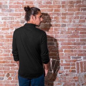 Shirt - Organic cotton - black from The Driftwood Tales