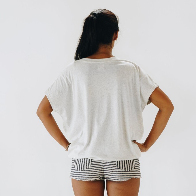 Butterfly T-shirt - recycled fabric - beige melange from The Driftwood Tales