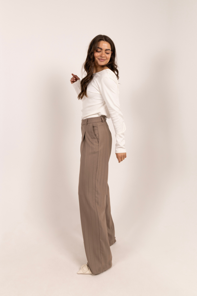 THE PHINE PANTS from THE LAUNCH