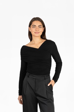 THE SAMI TOP BLACK from THE LAUNCH
