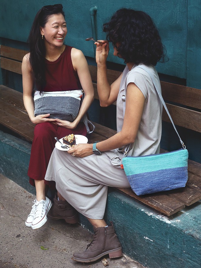 Kangaroo Crossbody – Panda from Théla