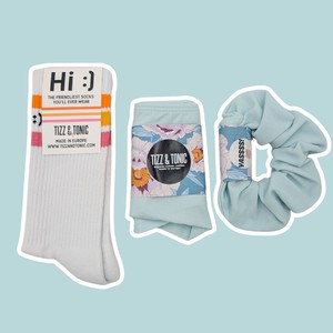 The Baby Blue Hipster Starter Kit  from TIZZ & TONIC