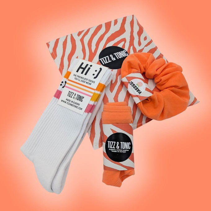 The Apricot Cheeky Starter Kit  from TIZZ & TONIC