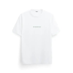 On Vacation Bubbly Good Times T-shirt Wit from UP TO DO GOOD