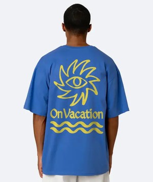 On Vacation Cruise T-shirt Blauw from UP TO DO GOOD