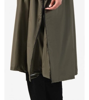 Poncho Army Green Regenjas from UP TO DO GOOD