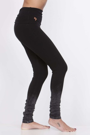 Legging Shaktified  – City Glam – Urban Black from Urban Goddess