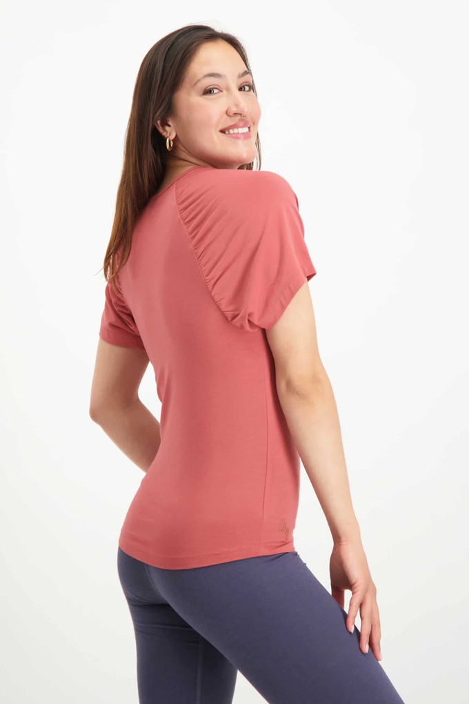 Chandra Yoga Shirt – Indian Desert from Urban Goddess