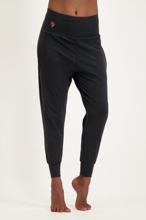 Bhumi Yoga Pants – Urban Black from Urban Goddess