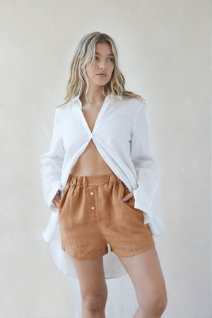 High Waist Linen Shorts Caramel - Gabrielle from Urbankissed