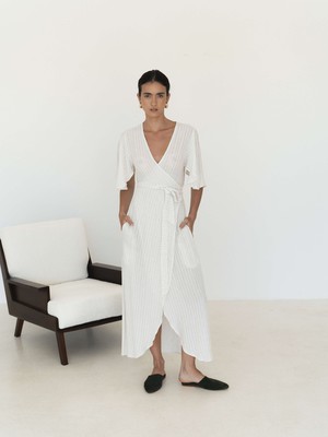 Alice Wrap Dress from Urbankissed