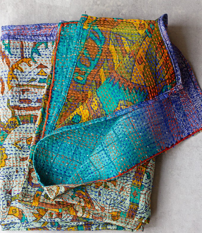 Kantha sjaal hergebruikte zijde veelkleurig voor inkopers from Via India