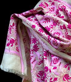 Nakshi Kantha sjaal Petal Pink via Via India