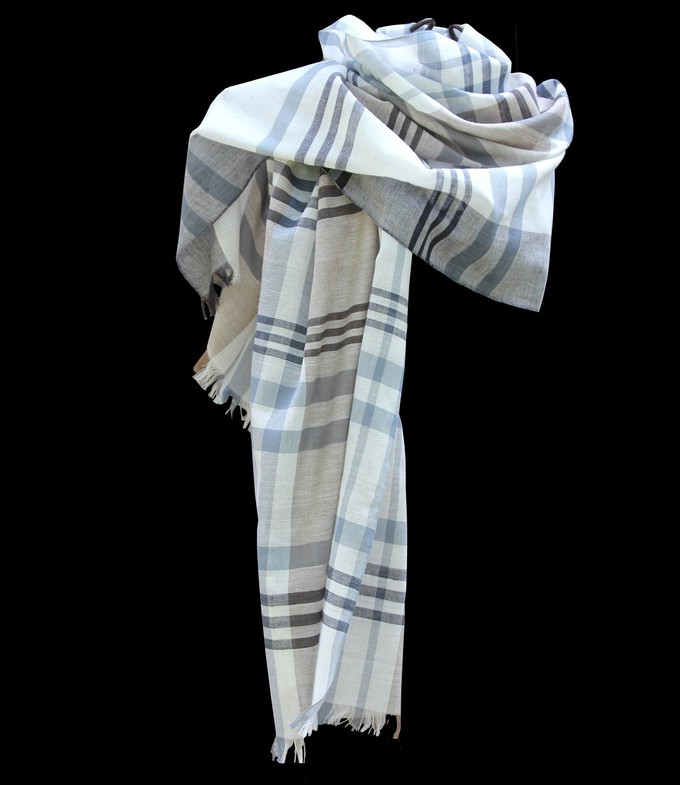 Scarf organic cotton, white with black-grey-brown check from Via India