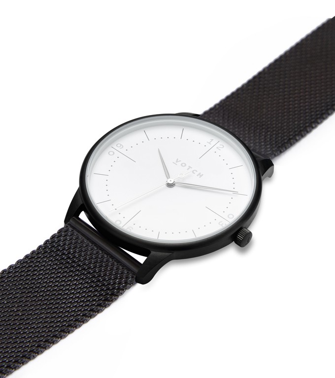 Black & Black Watch | Aalto Mesh from Votch