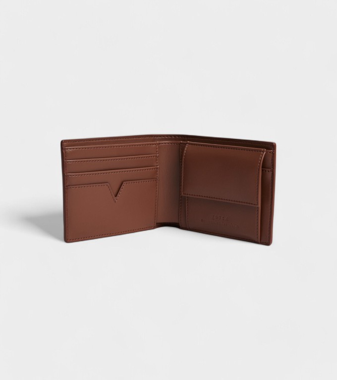 Reuben Vegan Bio-Based Bamboo Coin Wallet in Brown from Votch