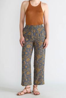 Hilde Pants Ikebana via Yahmo