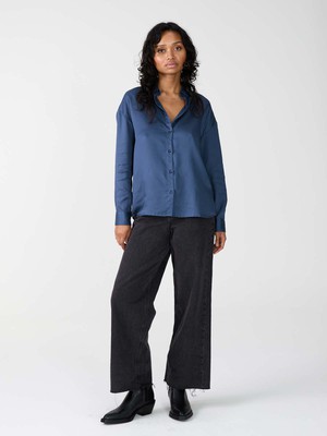 Mona Shirt blue from Yahmo