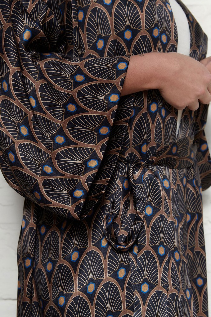 Liese Kimono metropolis from Yahmo