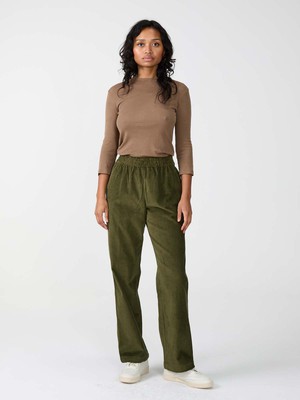 Marta Pants olive from Yahmo