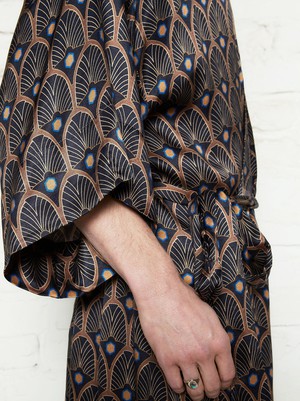 Kalle Kimono metropolis from Yahmo