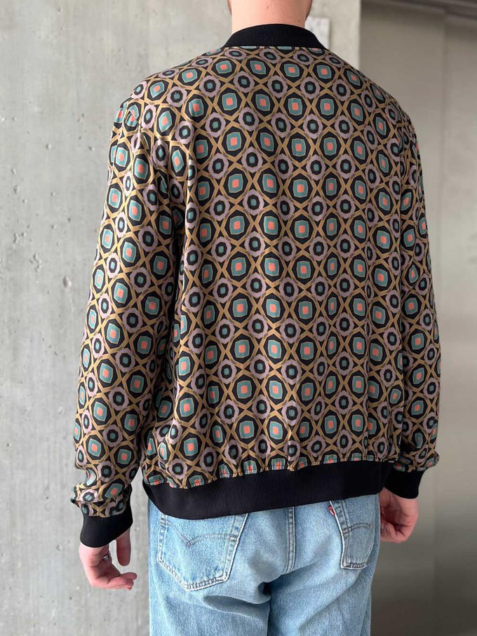 Laslo Reversible Bomber Jacket Kaleidoscope/Black from Yahmo
